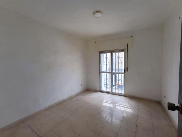 La oportunidad de tu casa o negocio en corazón del casco histórico (San Pedro-Vizconde de Miranda) photo 0