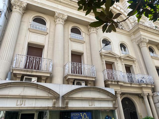 UNA OFICINA AMPLIA EN PLENA CALLE CRUZCONDE photo 0