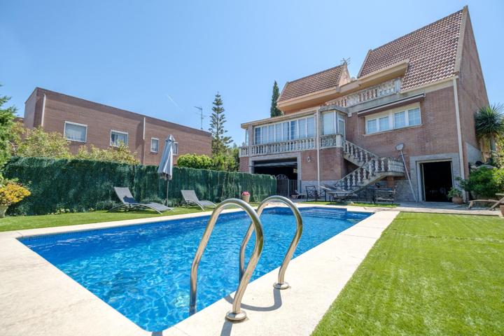 Chalet de Ensueño en Urbanización Bosques de Tarragona, Tarragona photo 0