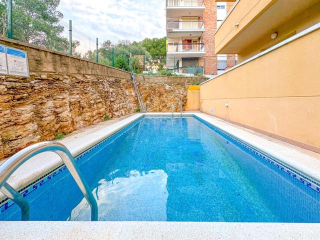 Ático en venta en Cap Salou - ¡Tu paraíso junto al mar! photo 0