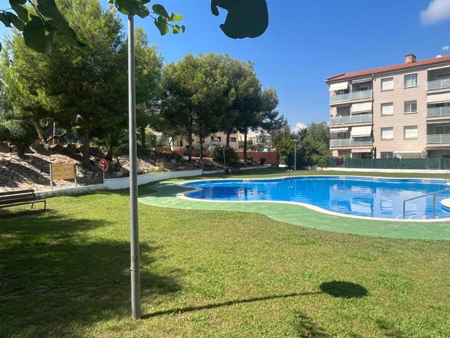 Se vende planta baja en Cap Salou photo 0