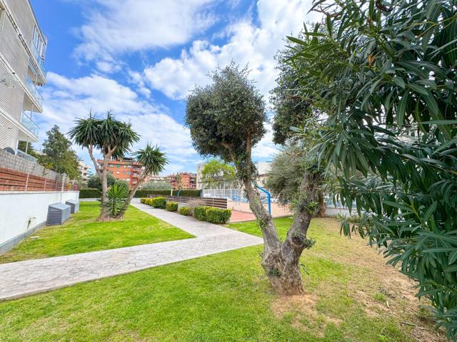 Piso En venta en Barenys, Salou photo 0