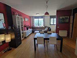 se vende piso en RIUDECANYES photo 0