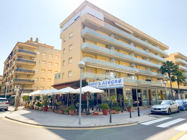 ¡OPORTUNIDAD UNICA !!! RESTAURANTE EN FUNCIONAMIENTO Y MUY RENTABLE EN LA PINEDA photo 0