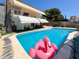 CHALET INDEPENDIENTE CON PISCINA, JARDIN Y SPA photo 0