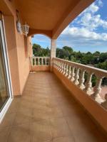 Chalet con encanto, vistas a la montaña y gran terreno – ¡Hazlo tuyo! photo 0