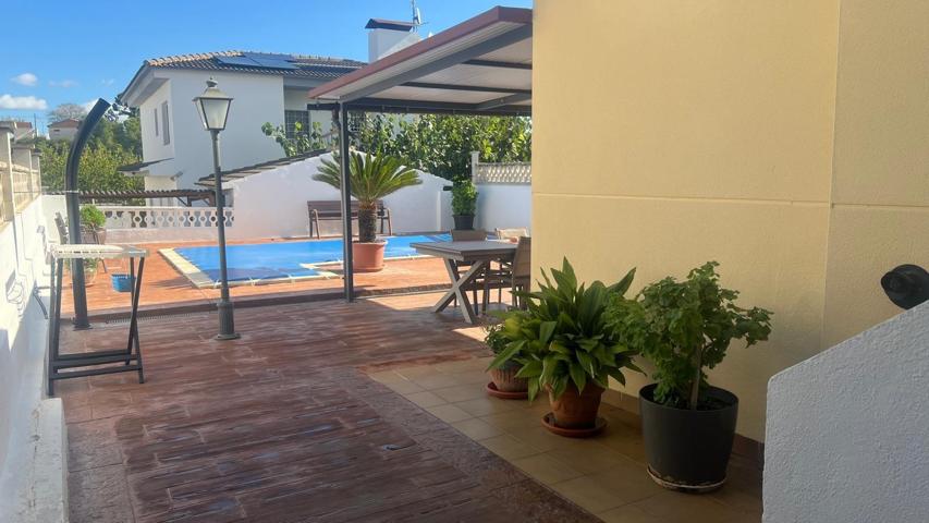 OPORTUNIDAD!!! HERMOSA CASA CON PISCINA Y JARDIN POBLA DE MONTORNES photo 0