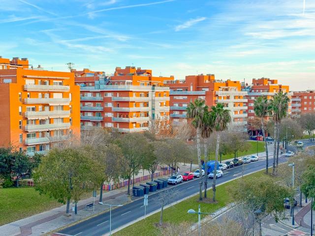 OPORTUNIDAD EN LLEVANT: 104M2 TOTALMENTE EXTERIORES CON INSTALACIONES NUEVAS photo 0