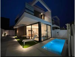 Descubre esta espectacular villa de diseño en Torre de la Horadada, un auténtico paraíso junto al mar Mediterráneo. photo 0