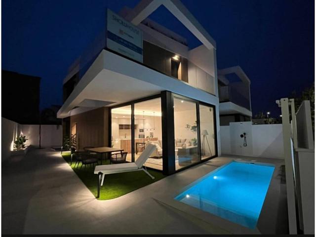 Descubre esta espectacular villa de diseño en Torre de la Horadada, un auténtico paraíso junto al mar Mediterráneo. photo 0