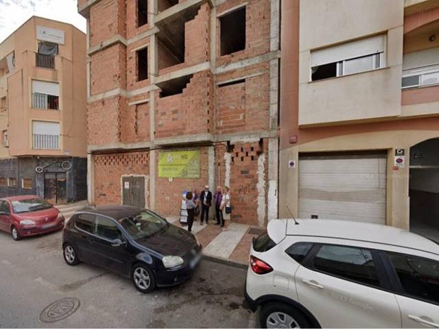 Edifico residencial con obra parada en construcción en Roquetas de Mar. photo 0