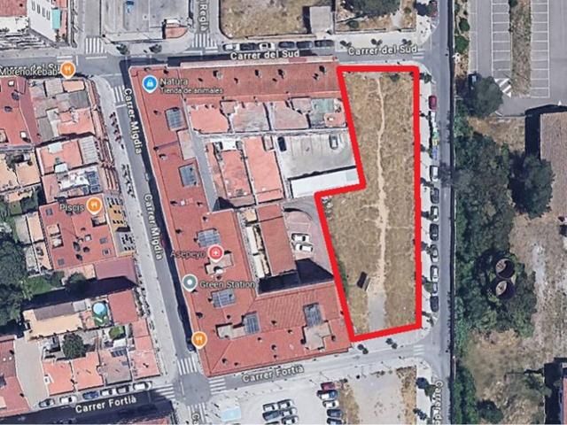 Suelo urbano residencial en Figueres. photo 0