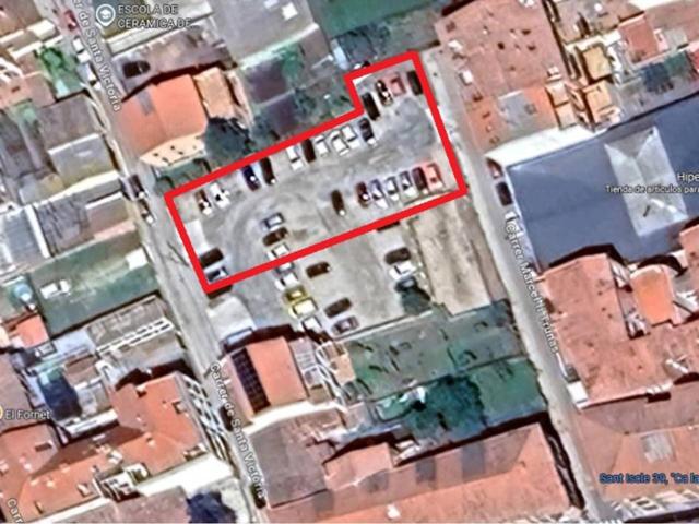 Suelo urbano residencial en Breda. photo 0