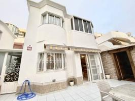 Chalet en venta en Costa Adeje(38660) photo 0