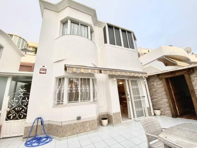 Chalet en venta en Costa Adeje(38660) photo 0
