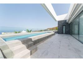 villa de alto standard photo 0