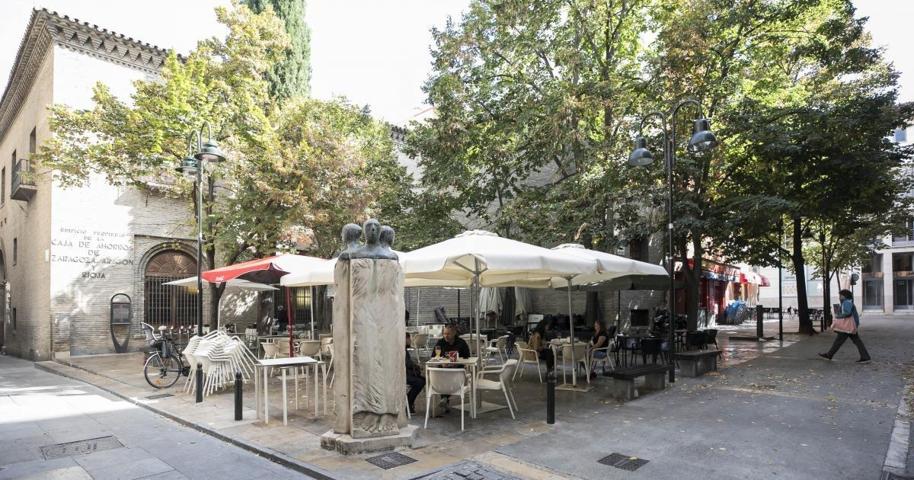Oficina En alquiler en Casco Histórico, Zaragoza photo 0