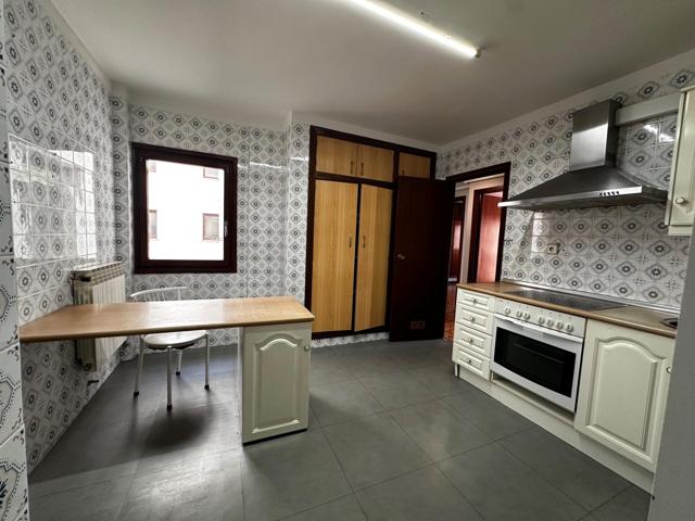 Piso En venta en Centro, Zaragoza photo 0