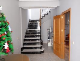AOC VENDE CHALET 3 HAB,3 BAÑOS, 1 ASEO, GARAJE Y PATIO photo 0