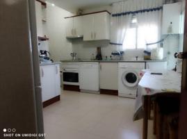 AOC VENDE: CHALET 4 HAB, 2 BAÑOS, GARAJE TRASTERO, BARBACOA Y PISCINA photo 0