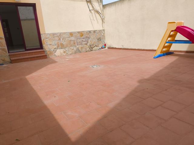 AOC VENDE CHALET EN ESQUIVIAS: 3 HAB, 3 BAÑOS, GARAJE Y TRASTERO photo 0