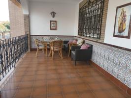 CHALET DE ENSUEÑO EN VILLALUENGA: ¡3 PLANTAS Y TOTAL COMODIDAD! photo 0