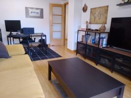 AOC VENDE BAJO CON PATIO, 2HAB, 2BAÑOS GARAJE Y TRASTERO photo 0