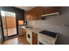 AOC ALQUILA CON OPCION A COMPRA A 5 AÑOS PISO 2 HABITACIONES,2 BAÑOS, PATIO 15M2,GARAJE Y TRASTERO photo 0