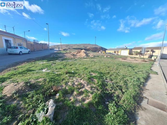 Terreno Urbanizable En venta en Castilla La Mancha, Albarreal De Tajo photo 0