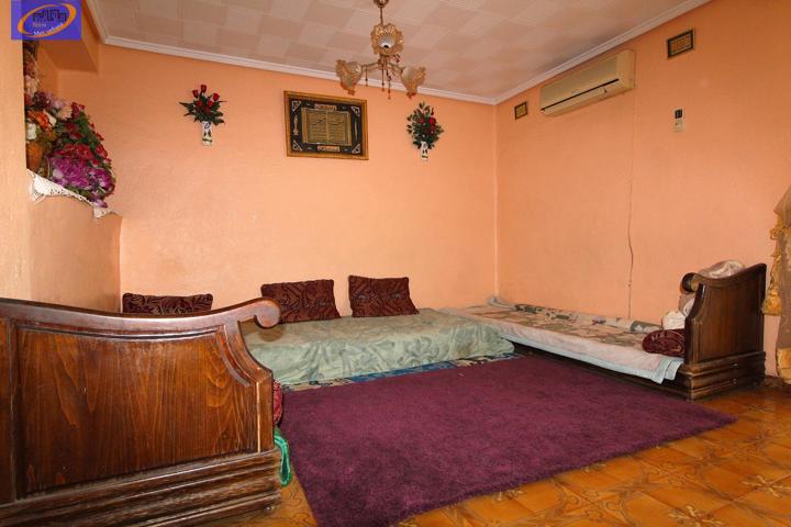 VIVIENDA EN EL CENTRO DE QUART DE POBLET PARA HACER A TU GUSTO photo 0