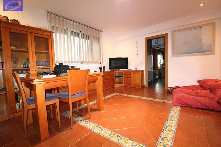 VIVIENDA CON ASCENSOR PARA ENTRAR A VIVIR EN EL CENTRO DE XIRIVELLA photo 0