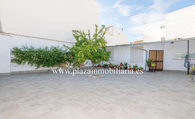 CASA DE 4 HAB. ZONA LA CALZADA por 180.000 EUROS. photo 0