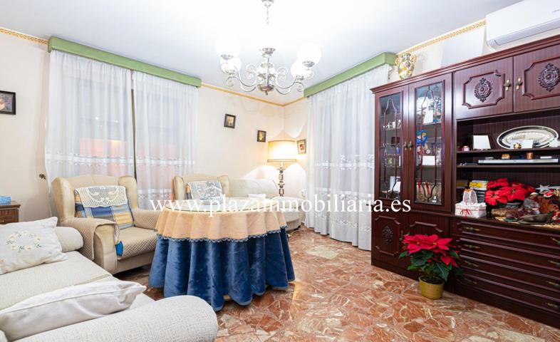 CASA CON LOCAL EN ZONA C-. SAN FRANCISCO por 250.000 EUROS. photo 0