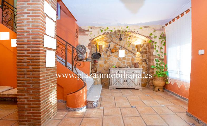 CASA DE LUJO CON 4 HAB. ZONA DE AVDA. GUARDIA CIVIL por 219.000 EUROS. photo 0