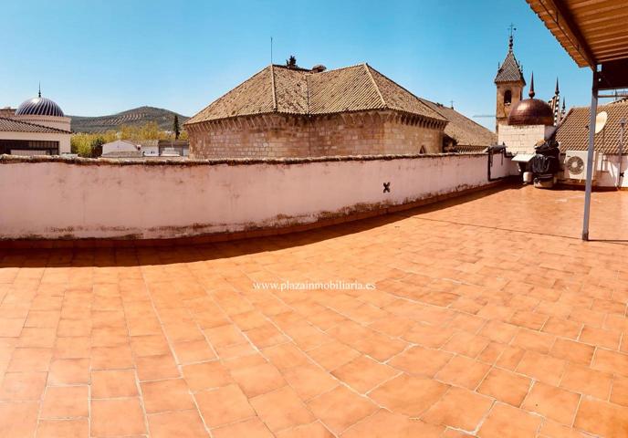 PISO DE 3 HAB. JUNTO A PLAZA NUEVA por 108.500 EUROS. photo 0