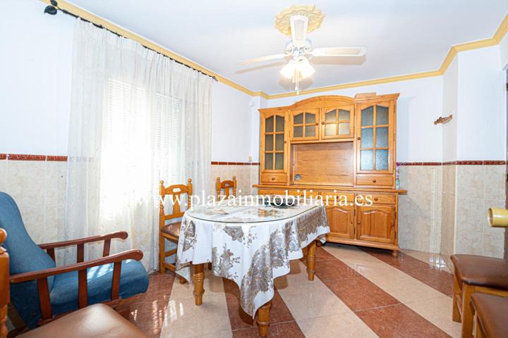 CASA DE 3 HAB. ZONA DEL BARRIO DE SANTIAGO por 85.000 EUROS. photo 0