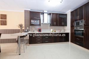 CASA DE LUJO DE 4 HAB. ZONA C-. LAS TIENDAS por 280.000 EUROS. photo 0