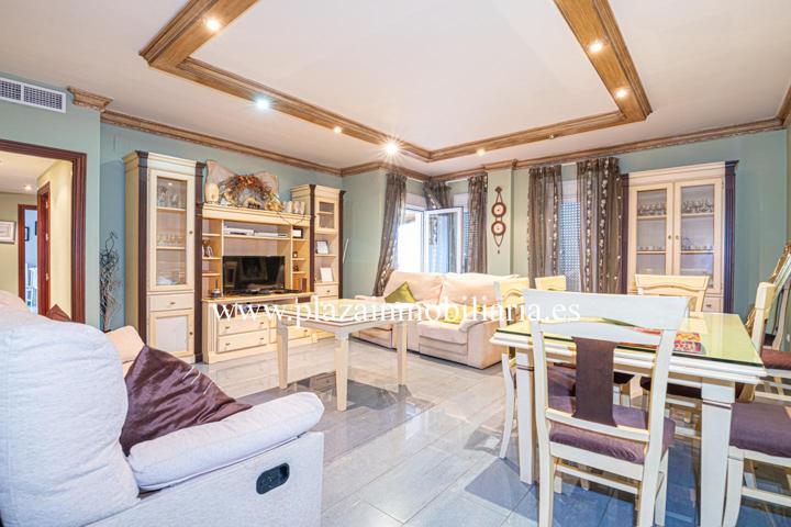 PISO DE 4 HAB. ZONA DE AVDA. DEL PARQUE por 142.500 EUROS. photo 0