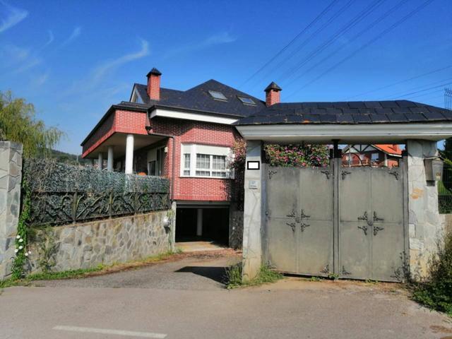 Chalet en venta en Treto photo 0