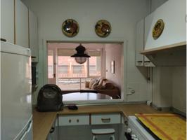 Piso muy amplio fe 3 habitaciones en la zona Ever de Laredo photo 0