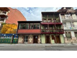 Excelente casa en el centro de Ampuero, con todos los servicios a un paso photo 0