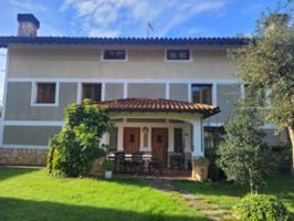 Casa independiente en Guriezo, compuesta de 2 casas simétricas, al lado de la playa de Oriñon photo 0