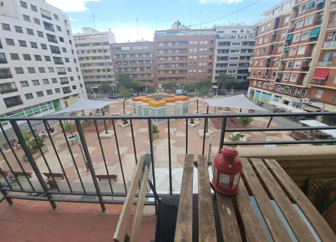 Piso de 4 dormitorios junto a la alameda photo 0