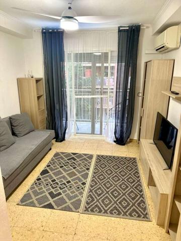 Venta de piso junto a la Playa de la Malvarrosa photo 0