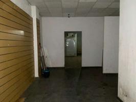 Alquiler de Local Comercial en Albors photo 0