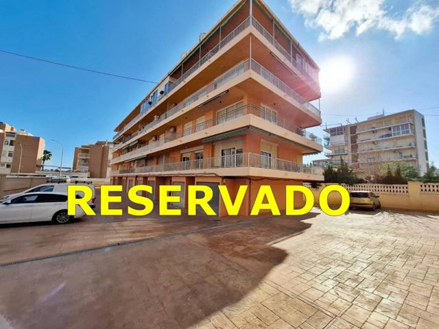 Apartamento modernizado situado a 250 metros de la playa en Playa Muchavista el campello. photo 0