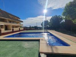 Apartamento muy espacioso con increíbles vistas desde su gran balcón envolvente ubicado en aguas de Busot Alicante photo 0