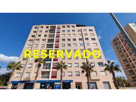 Apartamento muy bien presentado, luminoso y aireado, con parking y trastero. photo 0