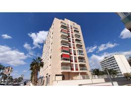 Apartamento muy bien presentado, luminoso y aireado, con parking y trastero. photo 0
