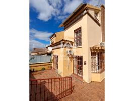 GRAN CHALET PAREADO EN VENTA EN RINCON DE LA VICTORIA photo 0
